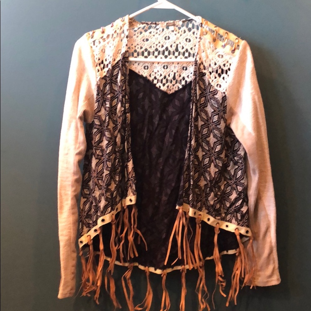 Gimmick cardigan